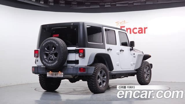 Jeep 랭글러 (JK) - Экстерьер