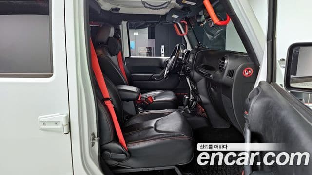 Jeep 랭글러 (JK) - Опции