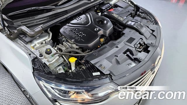 Renault Samsung SM6 - Салон