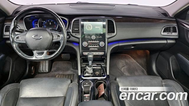 Renault Samsung SM6 - Салон