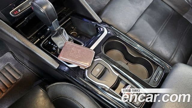 Renault Samsung SM6 - Салон