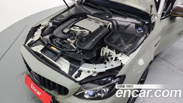 Mercedes-Benz C-클래스 W205 - Салон