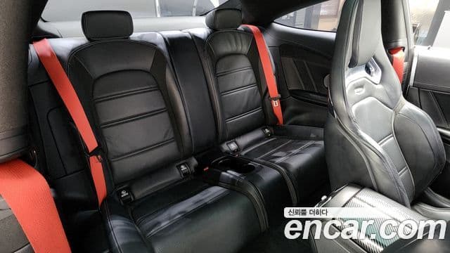 Mercedes-Benz C-클래스 W205 - Опции