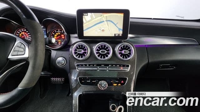 Mercedes-Benz C-클래스 W205 - Опции