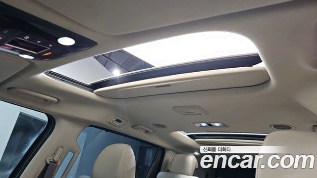 Kia 더 뉴 카니발 4세대 - Опции