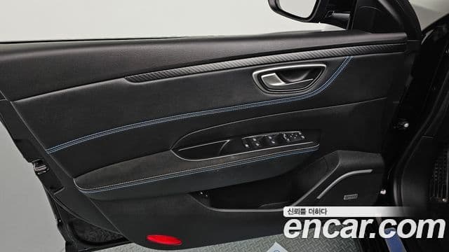Renault Samsung 더 뉴 SM6 - Салон
