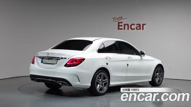 Mercedes-Benz C-클래스 W205 - Экстерьер