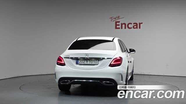 Mercedes-Benz C-클래스 W205 - Экстерьер