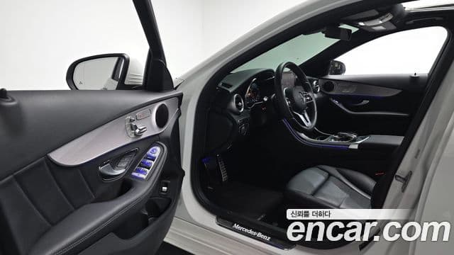Mercedes-Benz C-클래스 W205 - Салон