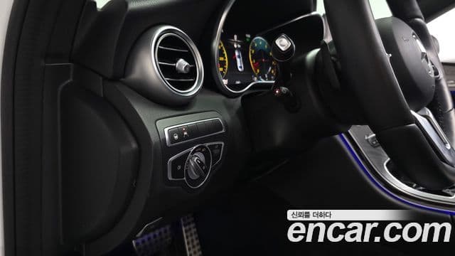 Mercedes-Benz C-클래스 W205 - Опции