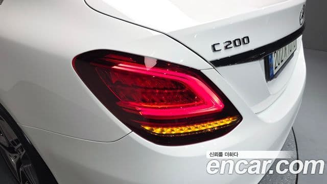 Mercedes-Benz C-클래스 W205 - Экстерьер
