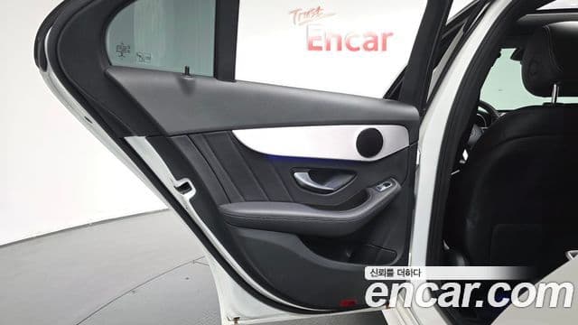 Mercedes-Benz C-클래스 W205 - Салон