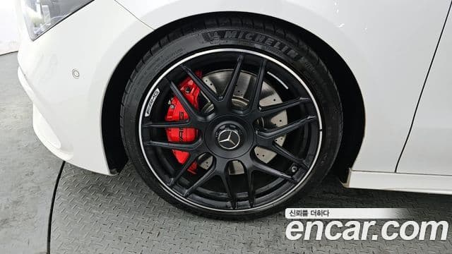 Mercedes-Benz CLA-클래스 C118 - Экстерьер