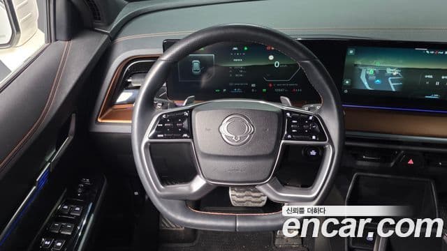 KG Mobility 토레스 EVX - Опции