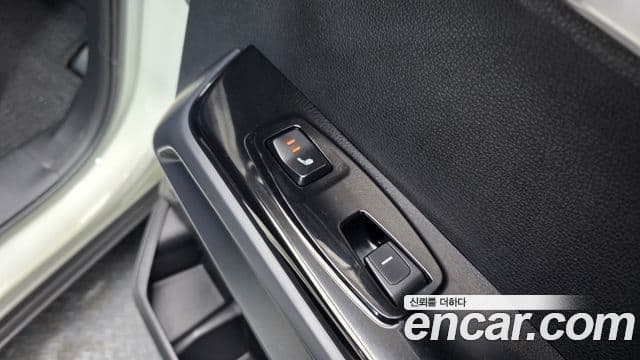 KG Mobility 토레스 EVX - Опции