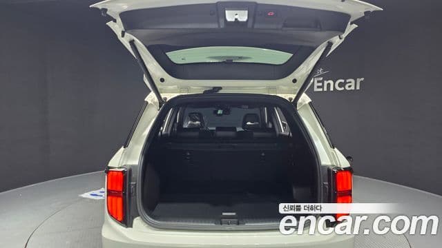 KG Mobility 토레스 EVX - Опции