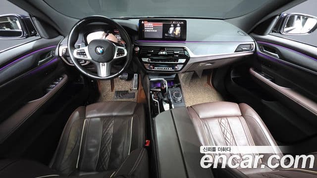 BMW 6시리즈 GT (G32) - Салон