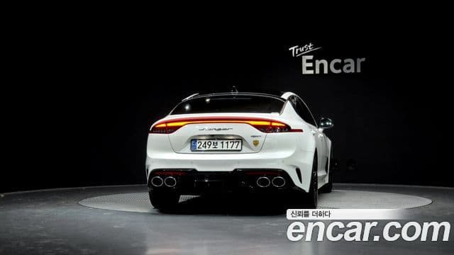 Kia 스팅어 마이스터 - Экстерьер