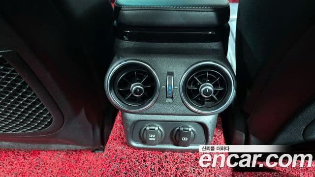 Kia 스팅어 마이스터 - Опции