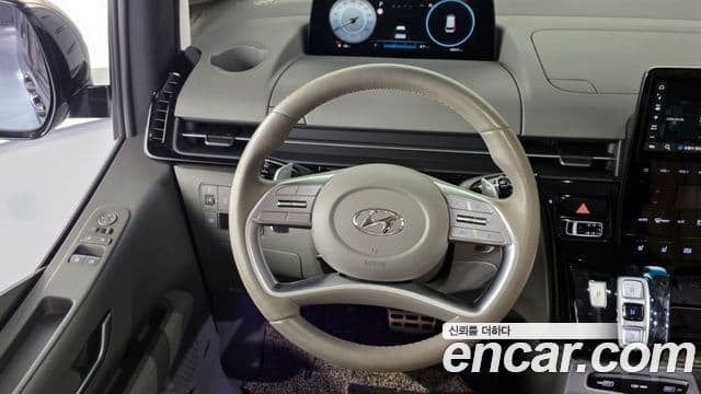 Hyundai 스타리아 - Опции