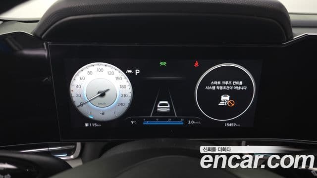 Hyundai 아반떼 (CN7) - Салон