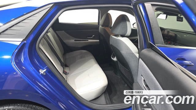 Hyundai 아반떼 (CN7) - Опции