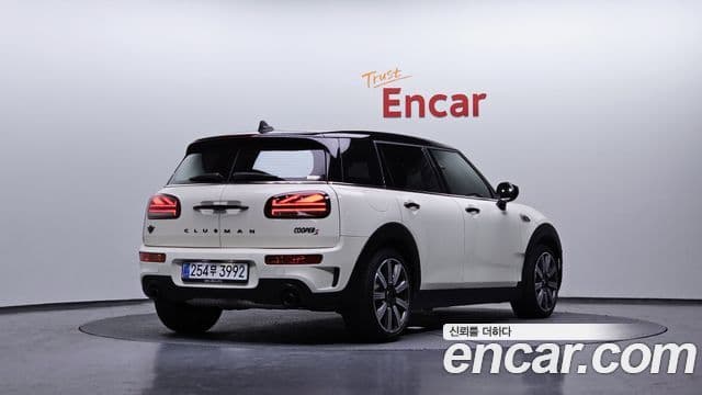 Mini 쿠퍼 S 클럽맨 - Экстерьер