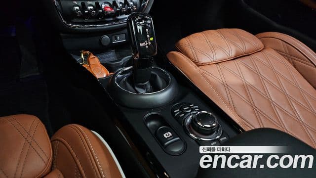 Mini 쿠퍼 S 클럽맨 - Салон