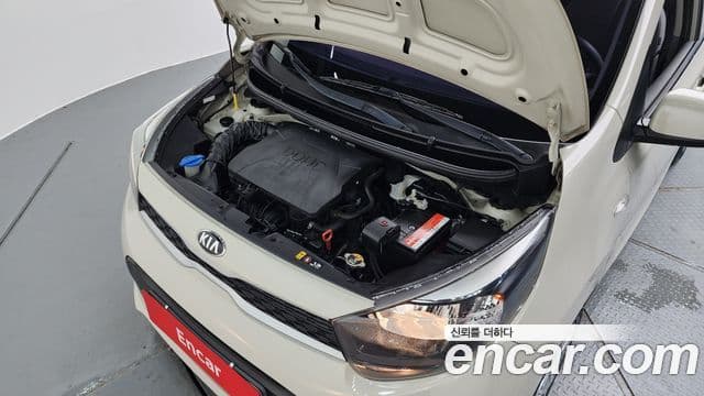 Kia 올 뉴 모닝 (JA) - Салон