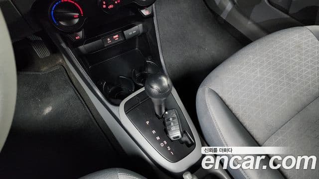 Kia 올 뉴 모닝 (JA) - Салон