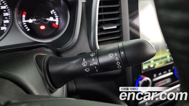 Renault Samsung SM6 - Опции