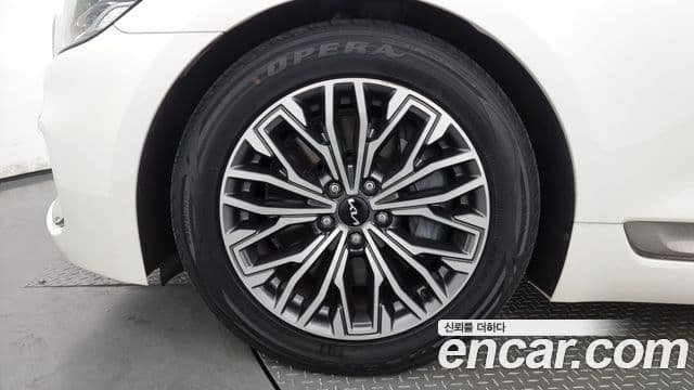 Kia 더 K9 - Экстерьер