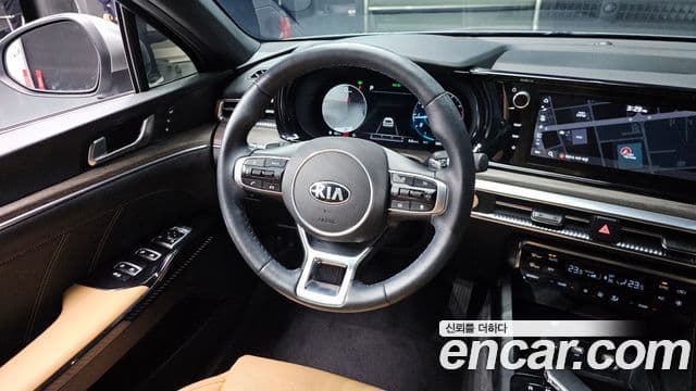 Kia K5 3세대 - Опции