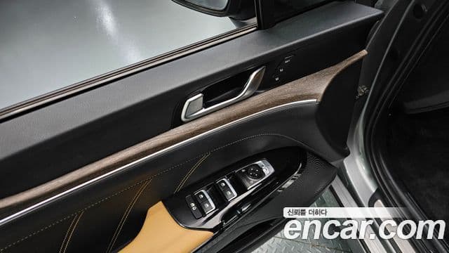 Kia K5 3세대 - Опции