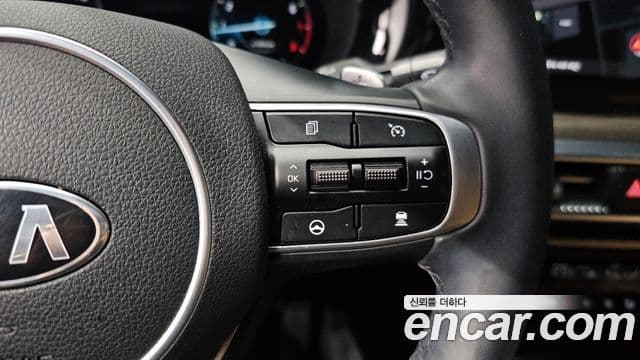 Kia K5 3세대 - Опции