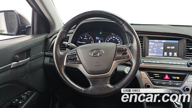 Hyundai 아반떼 AD - Опции