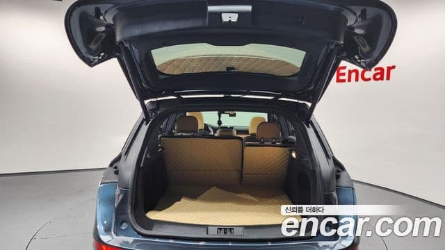 Lincoln 코세어 - Опции