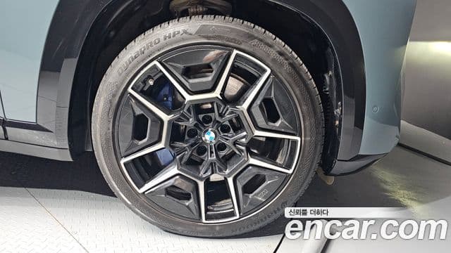 BMW XM (G09) - Экстерьер