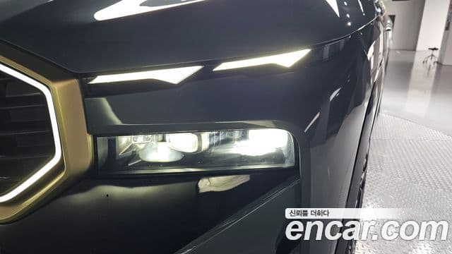 BMW XM (G09) - Экстерьер