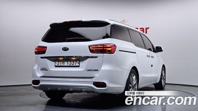 Kia 더 뉴 카니발 - Экстерьер