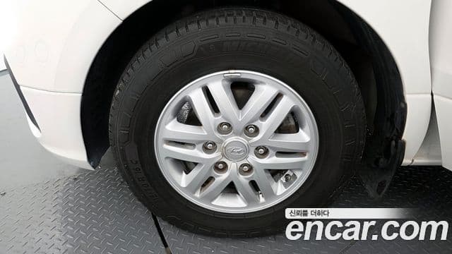 Hyundai 더 뉴 그랜드 스타렉스 - Экстерьер