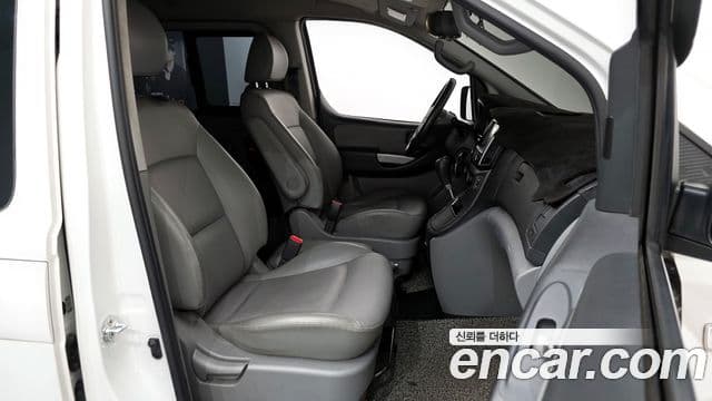 Hyundai 더 뉴 그랜드 스타렉스 - Опции