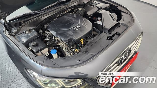 Hyundai 그랜저 IG - Салон