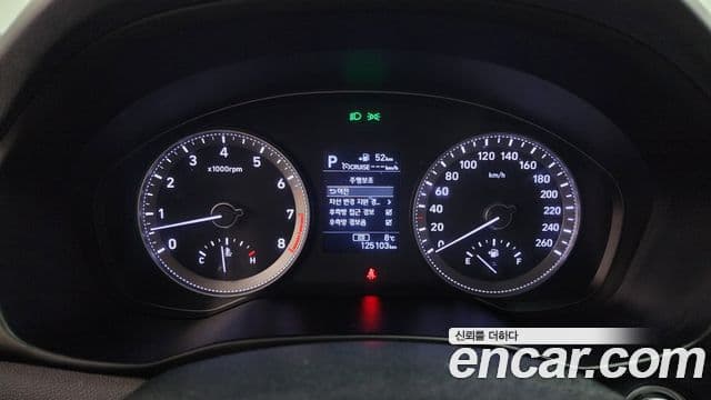 Hyundai 그랜저 IG - Салон