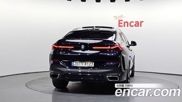 BMW X6 (G06) - Экстерьер