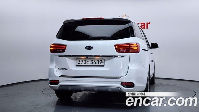 Kia 더 뉴 카니발 - Экстерьер