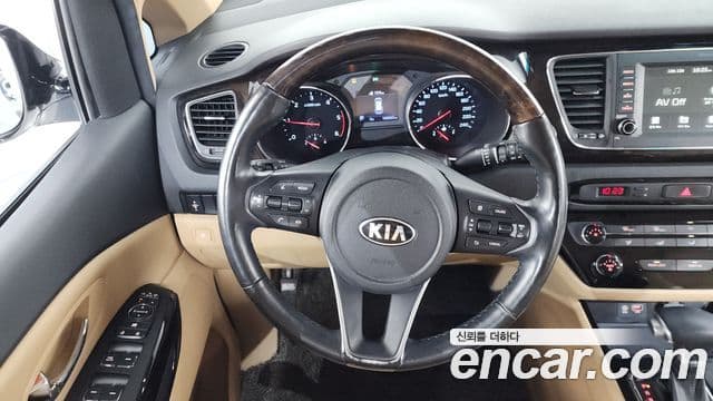 Kia 더 뉴 카니발 - Опции