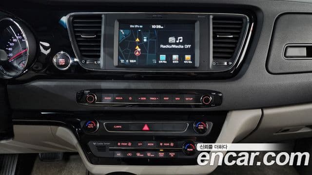 Kia 올 뉴 카니발 - Опции