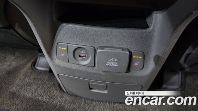 Kia 올 뉴 카니발 - Опции