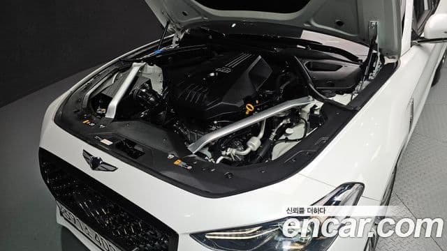 Genesis G70 - Салон